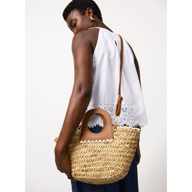 Mini handheld straw bag round chocolate handle - British product
