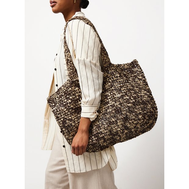 Neutral straw beach bag one size imported from the UK