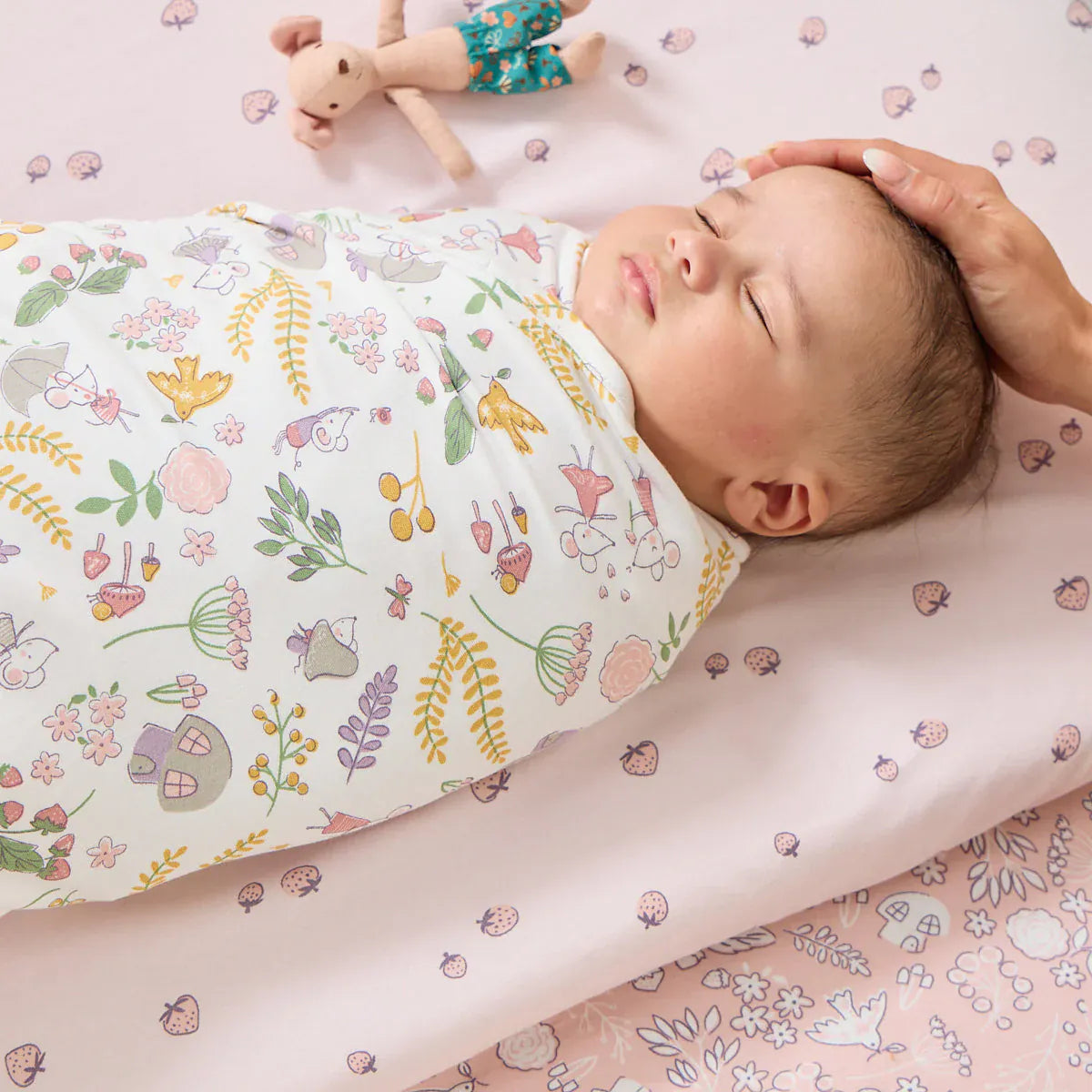Tutti Bambini large muslin swaddles pack of 3 (British brand)