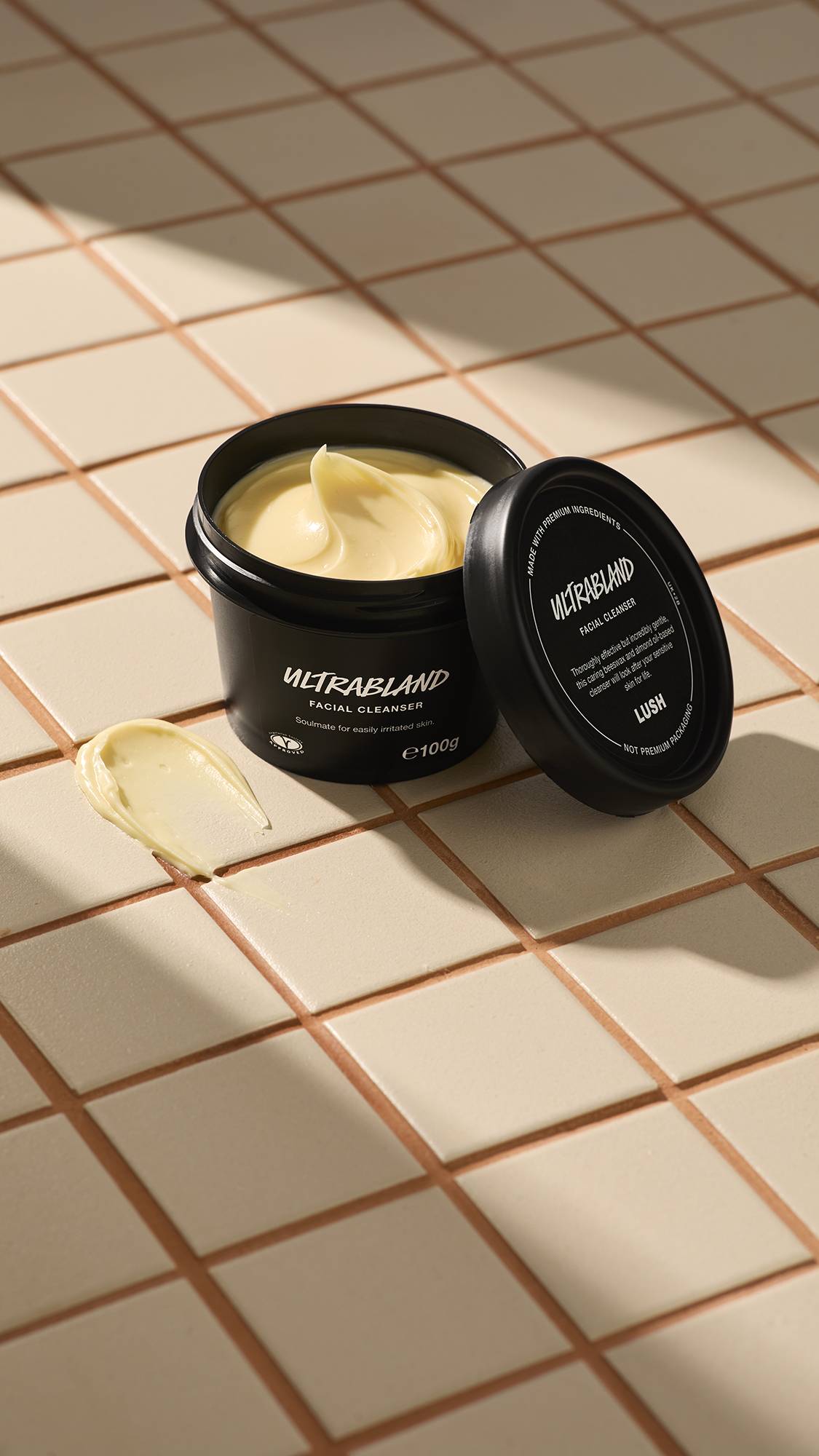 Lush Ultrabland facial cleanser for sensitive skin (British brand)