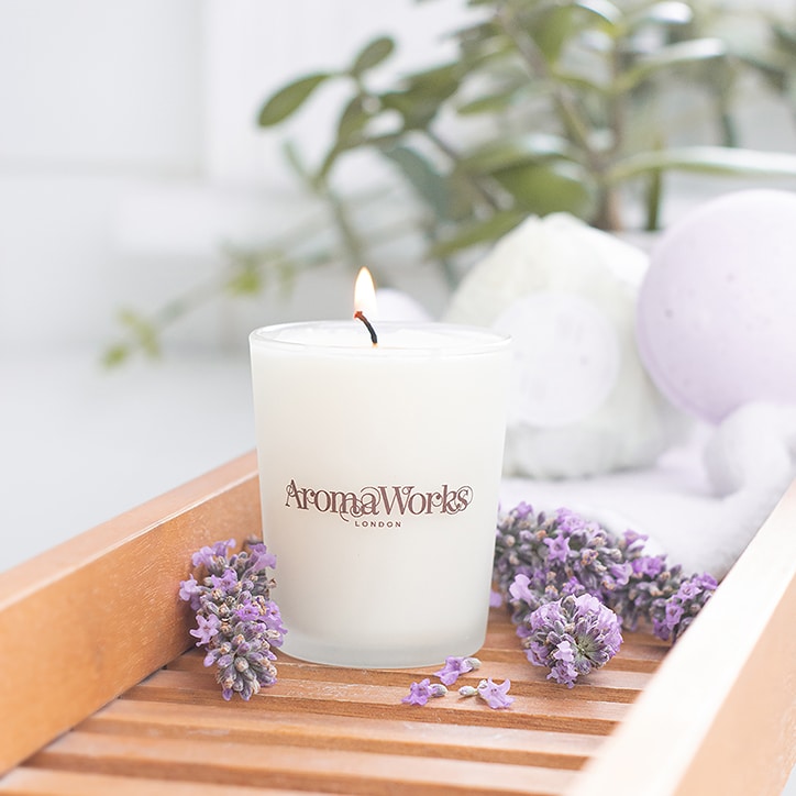 AromaWorks Lavender & Petitgrain Candle Home Fragrance Holland&Barrett   