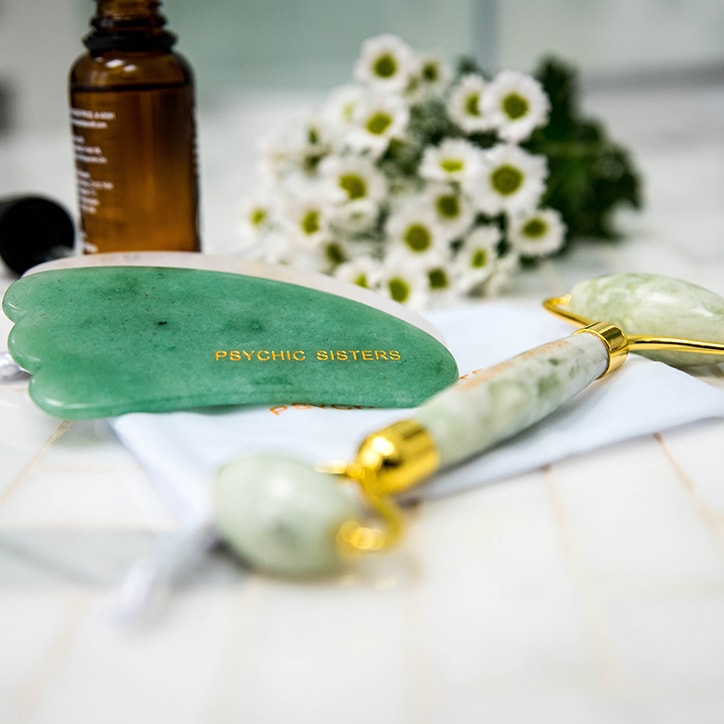 Psychic Sisters Aventurine Gua Sha Facial Wand GOODS Holland&Barrett   