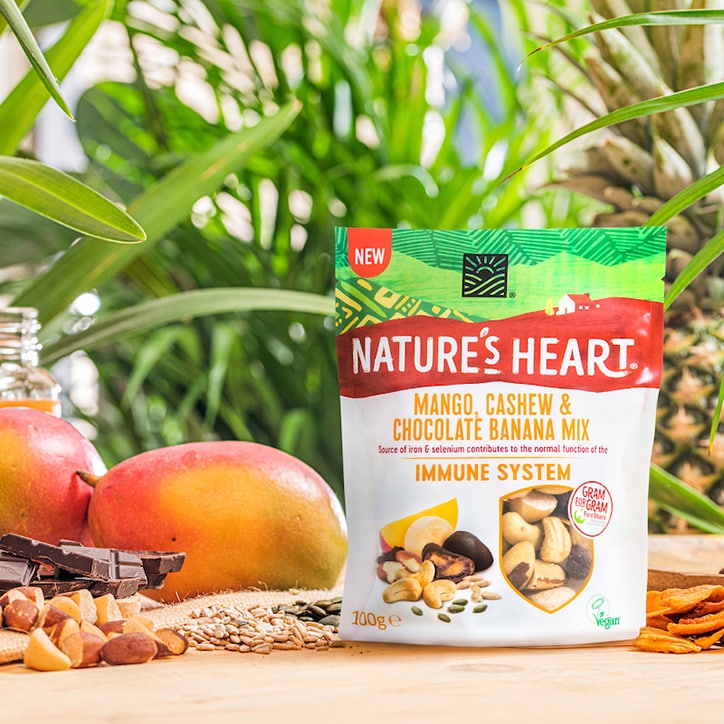 Nature's Heart Mango, Cashew & Chocolate Banana Immune System Mix 100g GOODS Holland&Barrett   