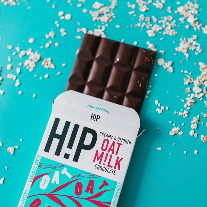 HiP Original Oat Milk Chocolate 70g GOODS Holland&Barrett   