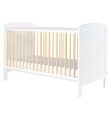 Ickle Bubba Coleby Classic Cot Bed and Sprung Mattress - Scandi White GOODS Boots   