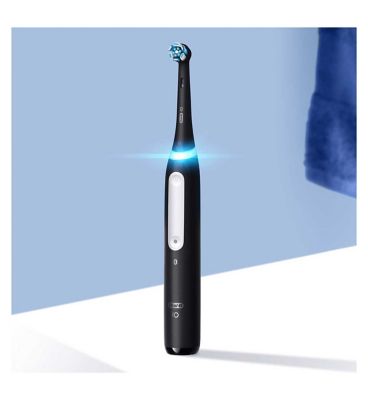 Oral-B IO4 Electric Toothbrush - Black (+Travel Case) | McGrocer