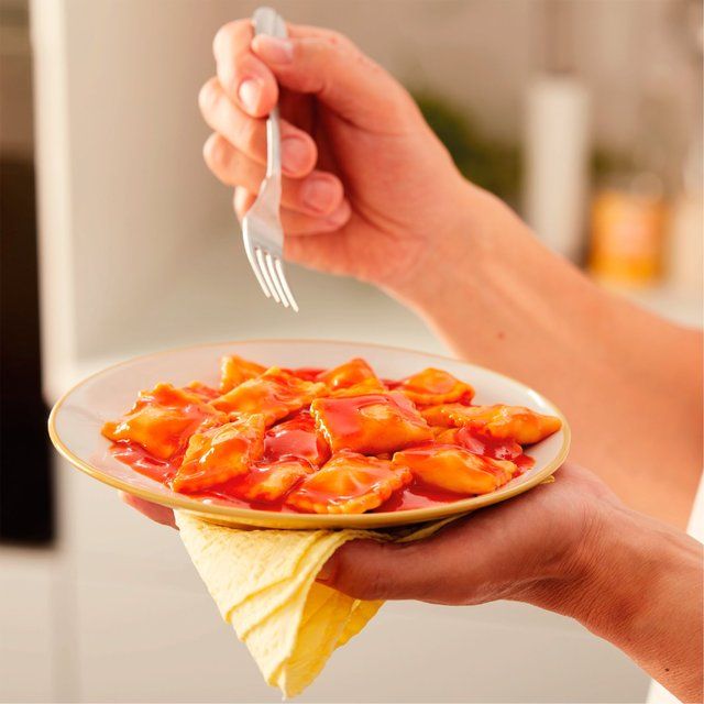 Heinz Ravioli with Beef in Tomato Sauce