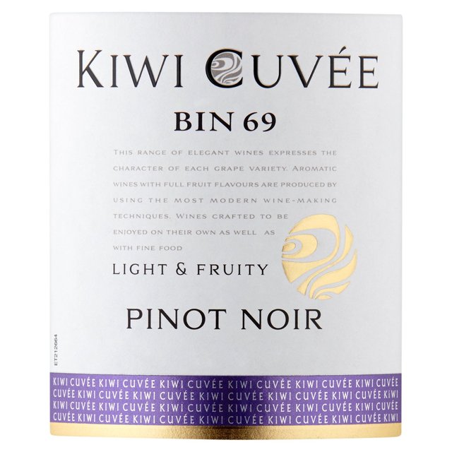 Kiwi Cuvee Pinot Noir Wine & Champagne M&S   