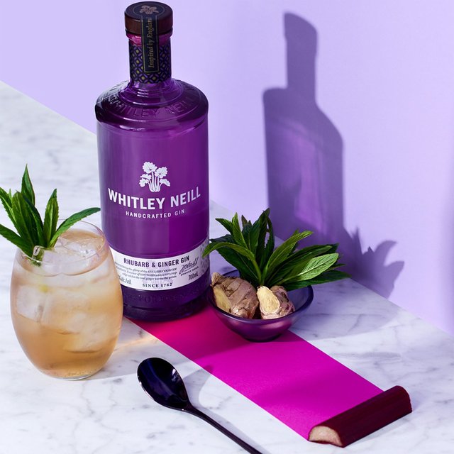 Whitley Neill Rhubarb & Ginger Gin Liqueurs and Spirits M&S   