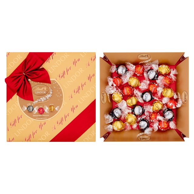 Lindt Lindor Assorted Chocolate Gift Wrapped Box Perfumes, Aftershaves & Gift Sets M&S   