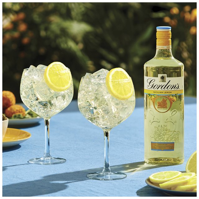 Gordon's - Sicilian Lemon Distilled Gin 70 CL 37,5% - Rasch Vin & Spiritus