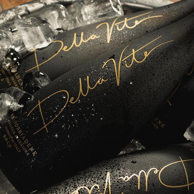 Della Vite Superiore D.O.C.G Prosecco Wine & Champagne M&S   