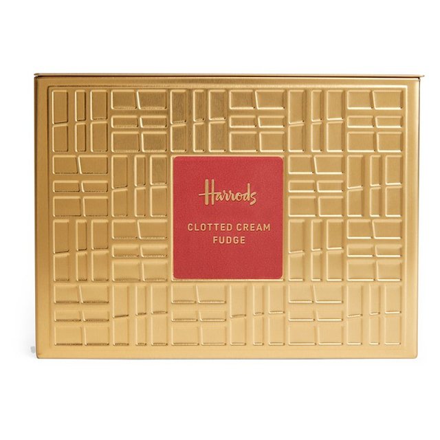 Harrods Clotted Cream Fudge FOOD CUPBOARD M&S   