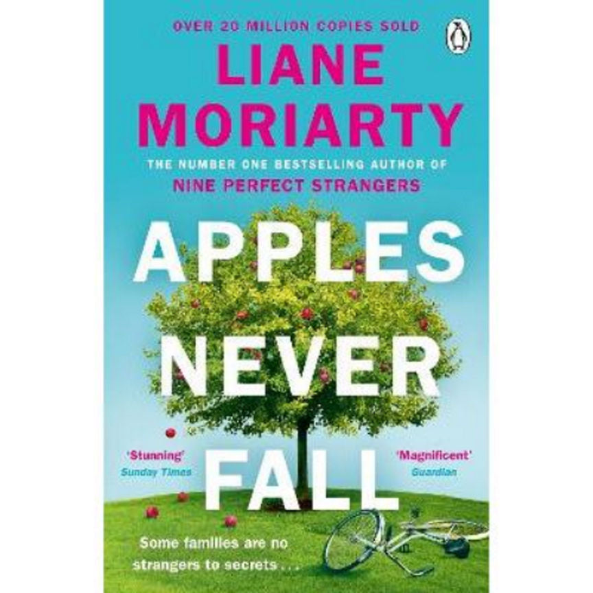 Paperback Apples Never Fall by Liane Moriarty