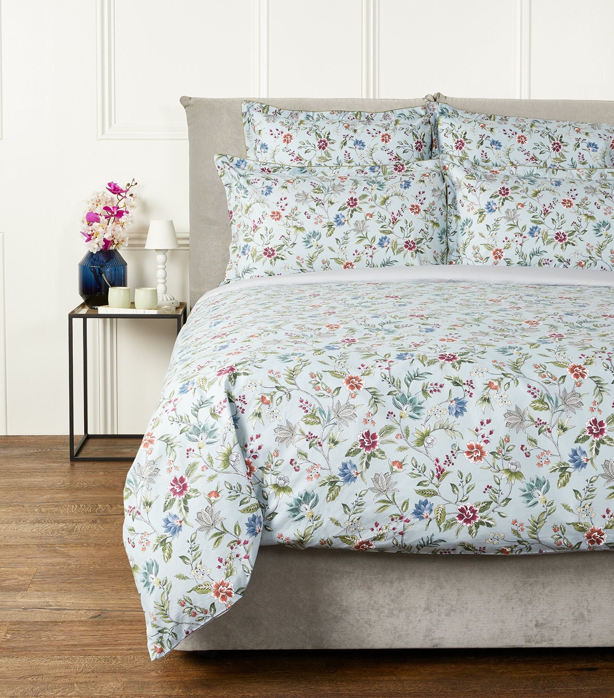 Candide Oxford Pillowcase (50cm x 75cm) GOODS Harrods   