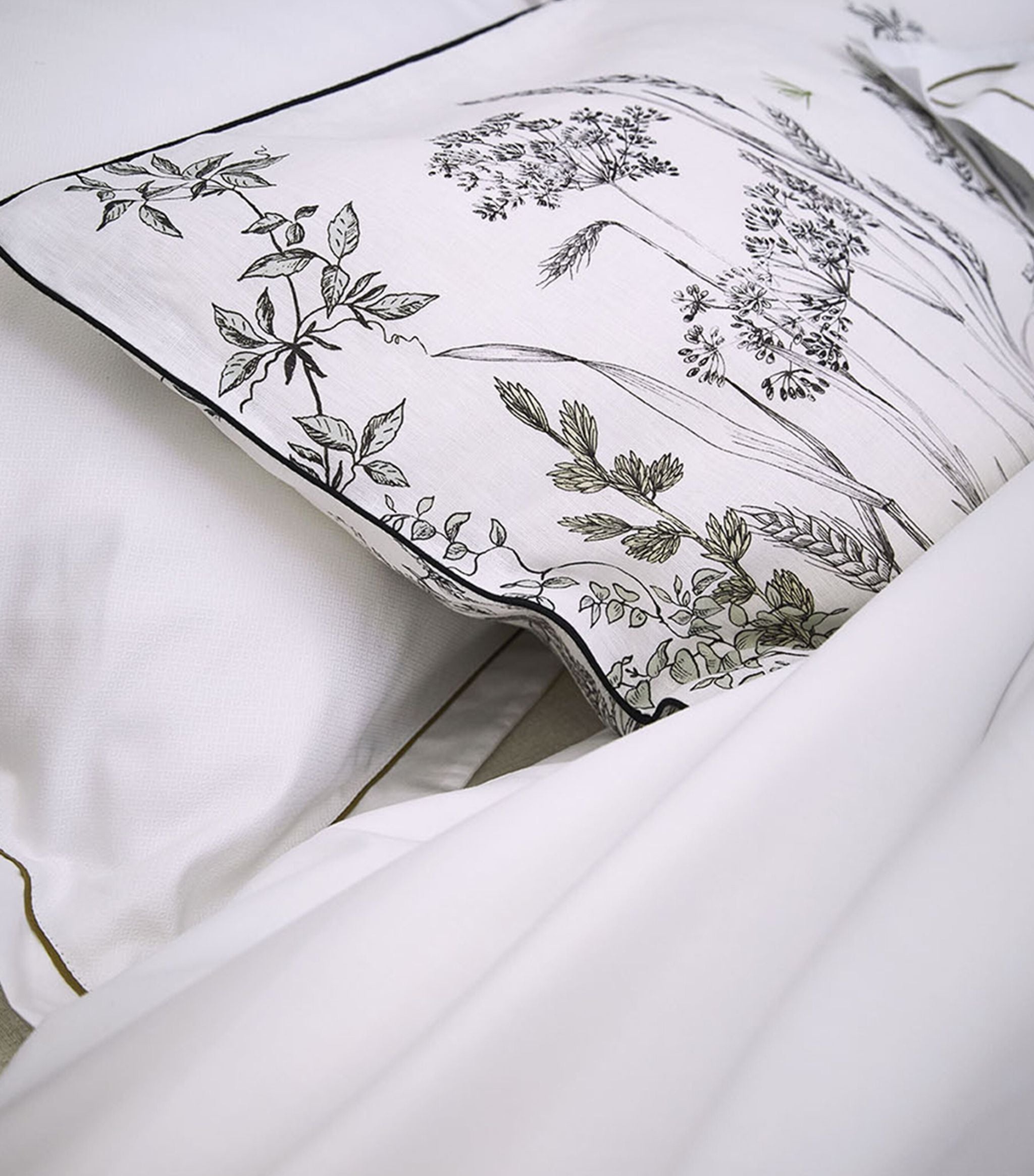 Orsay King Duvet Cover (230cm x 220cm) GOODS Harrods   