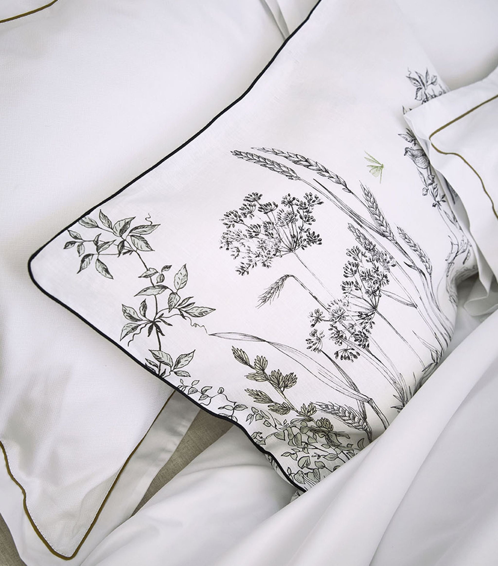 Orsay Standard Pillowcase (50cm x 75cm) GOODS Harrods   