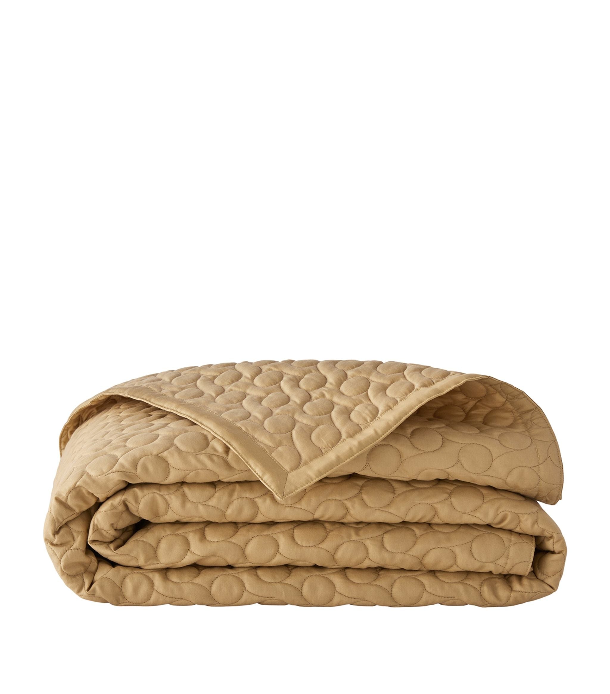 Quilted Poesie King Bedspread (260cm x 240cm) GOODS Harrods   