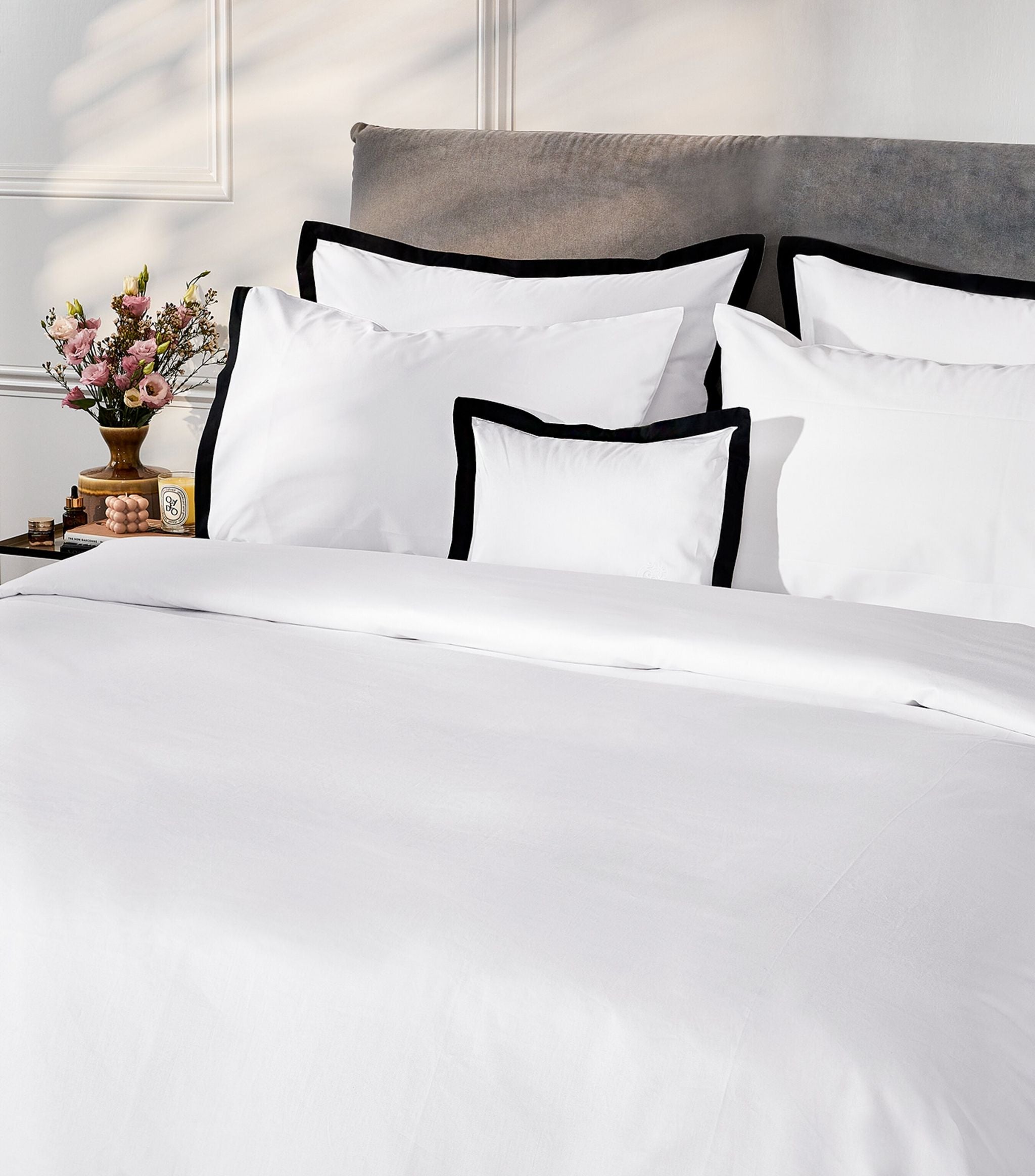 Prado Oxford Pillowcase Pair (50cm x 75cm) GOODS Harrods   