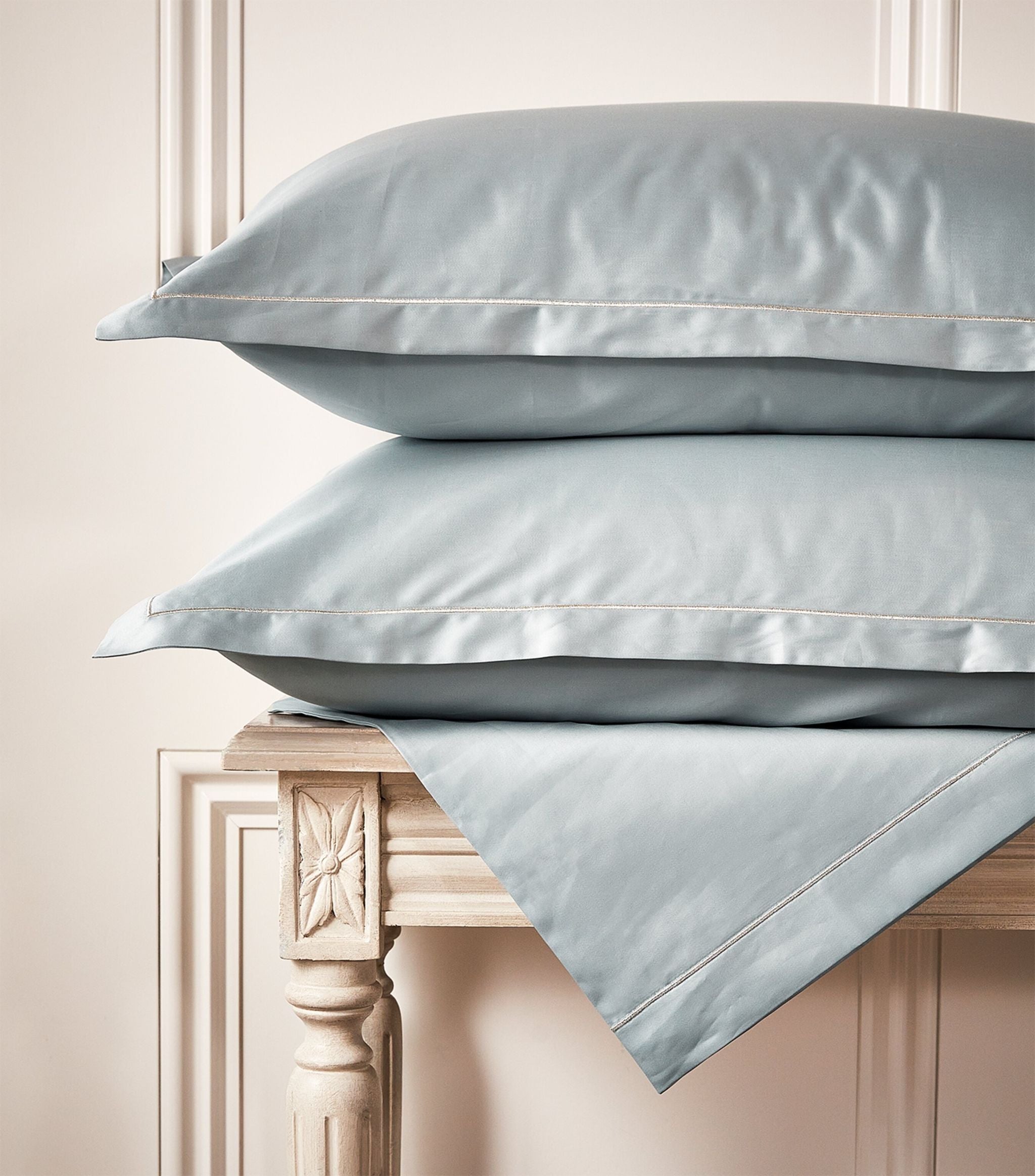 Set of 2 Dália Oxford Pillowcases (50cm x 75cm) GOODS Harrods   