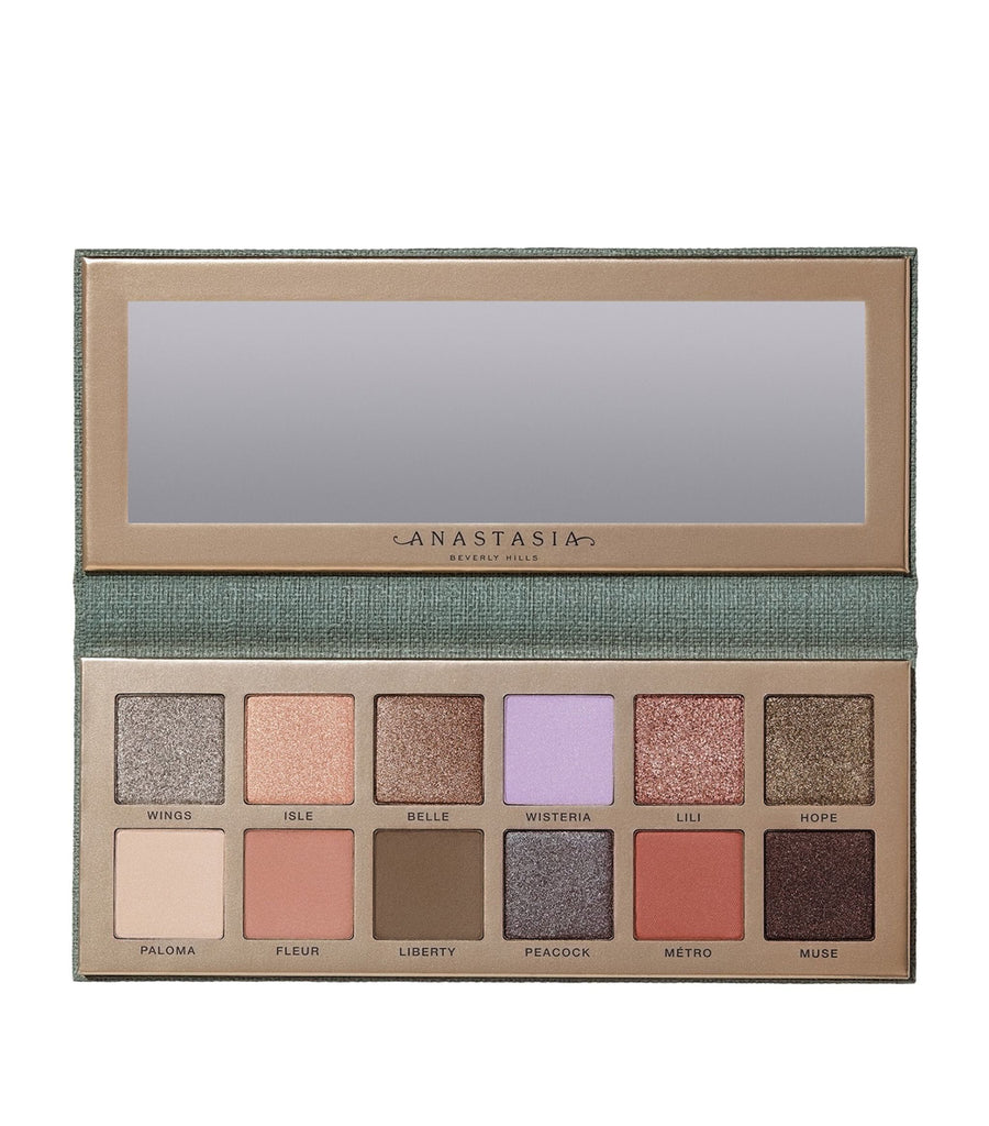 Nouveau Eyeshadow Palette