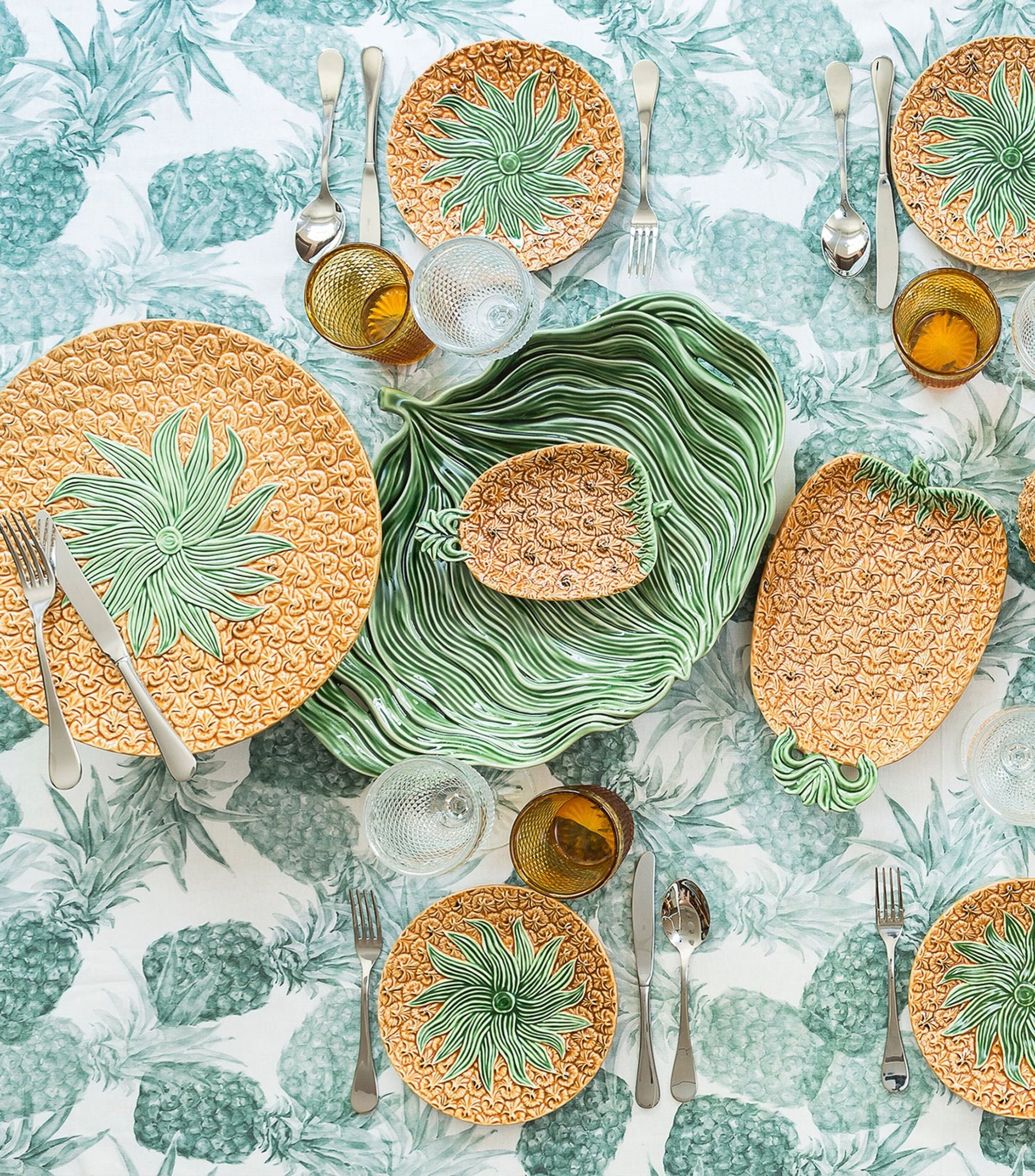 Pineapple Salad Bowl (36cm) GOODS Harrods   