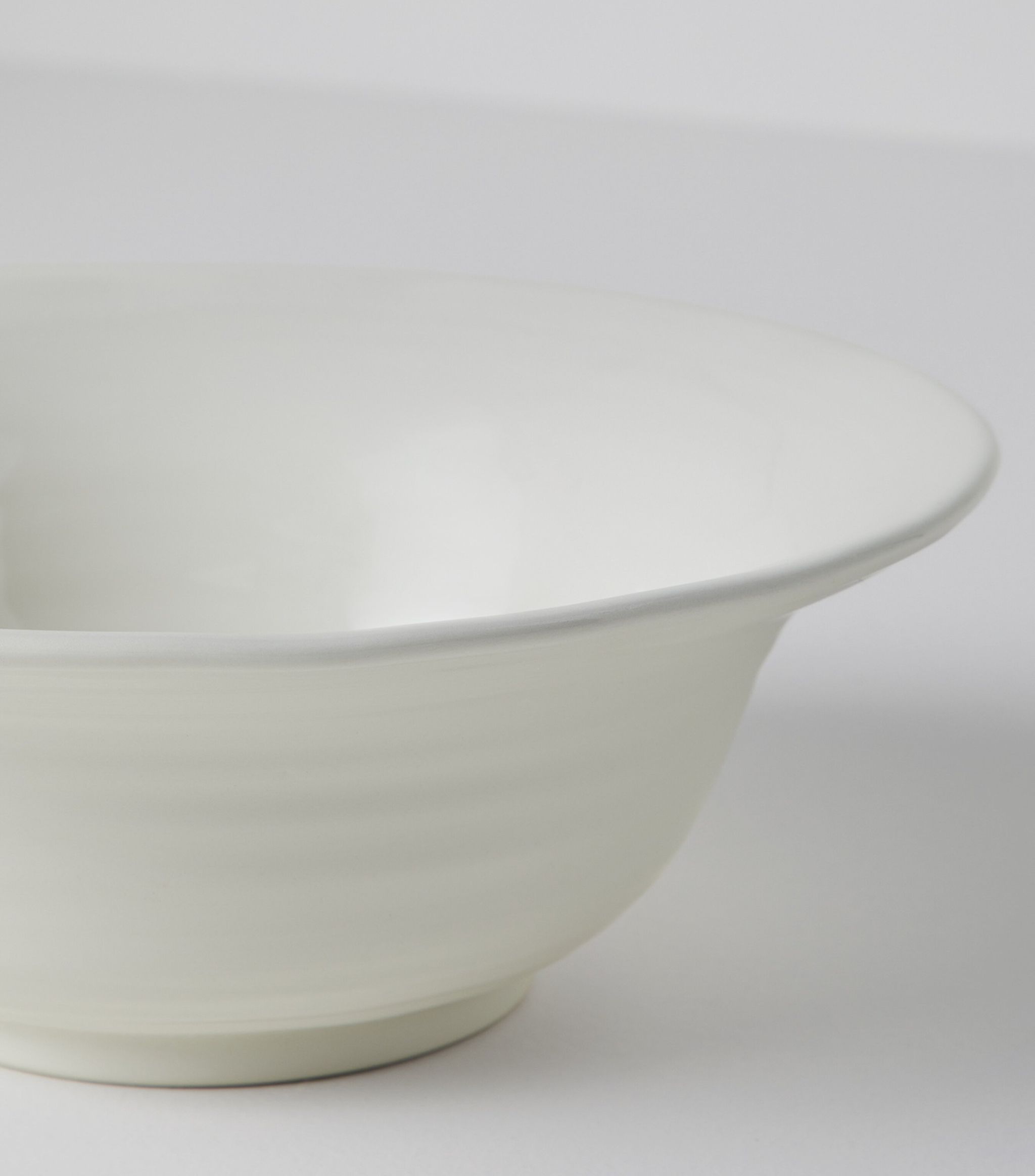 Ceramic Tradition Bowl (25cm) GOODS Harrods   