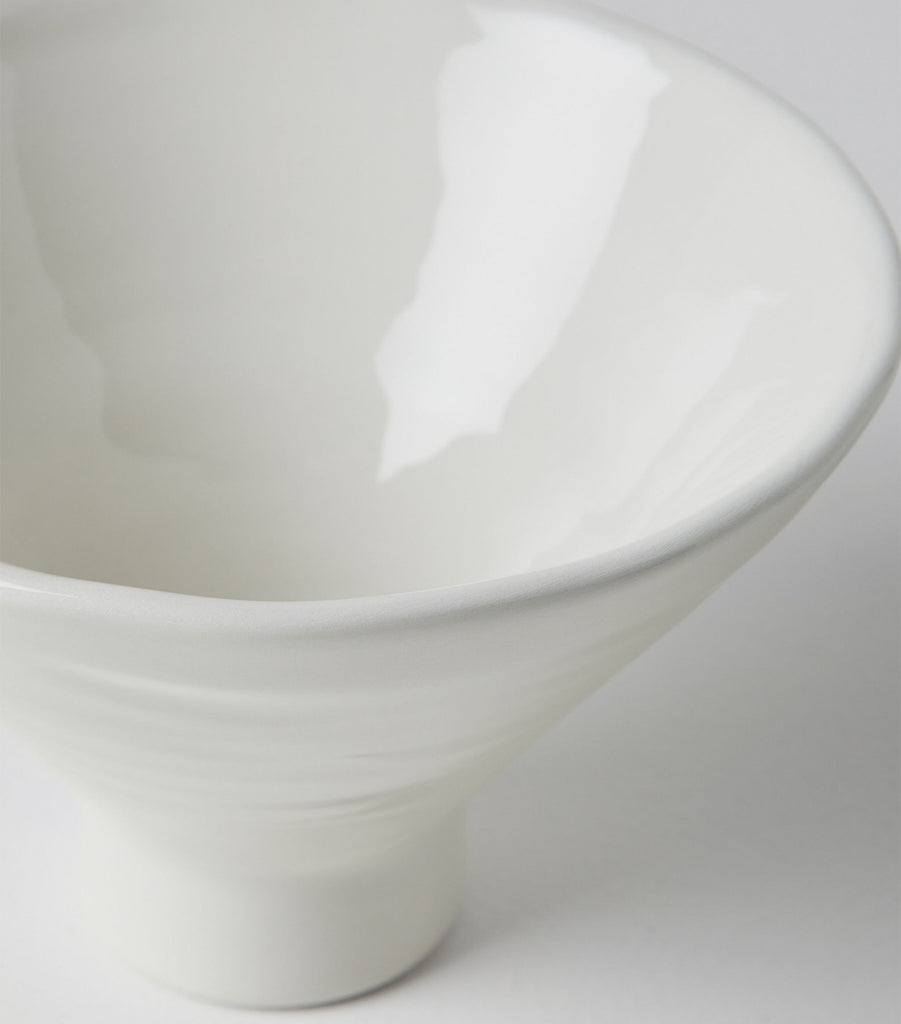 Ceramic Tradition Flower Bowl (16cm)