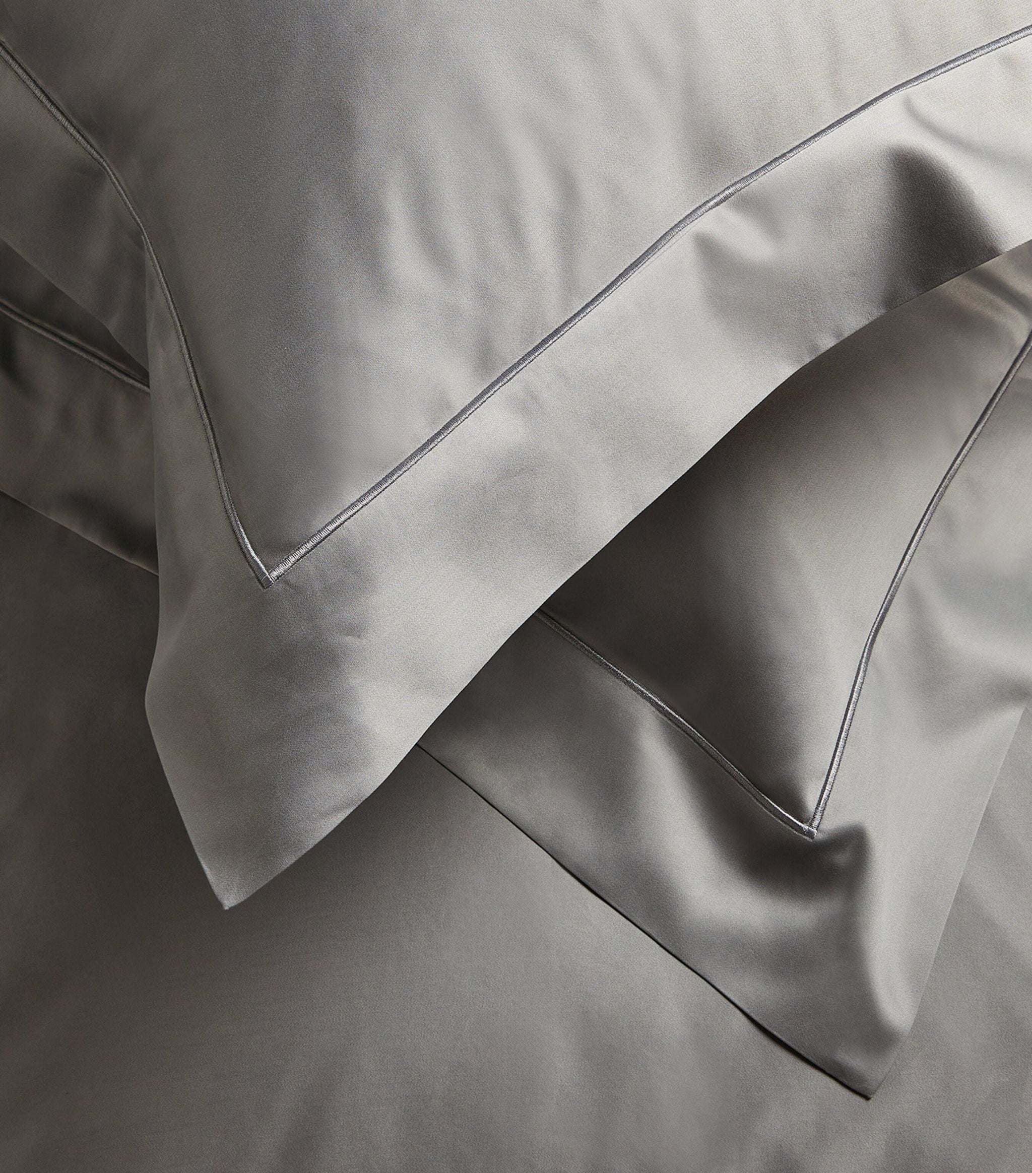 Bourdon Square Pillowcase (65cm x 65cm) GOODS Harrods   