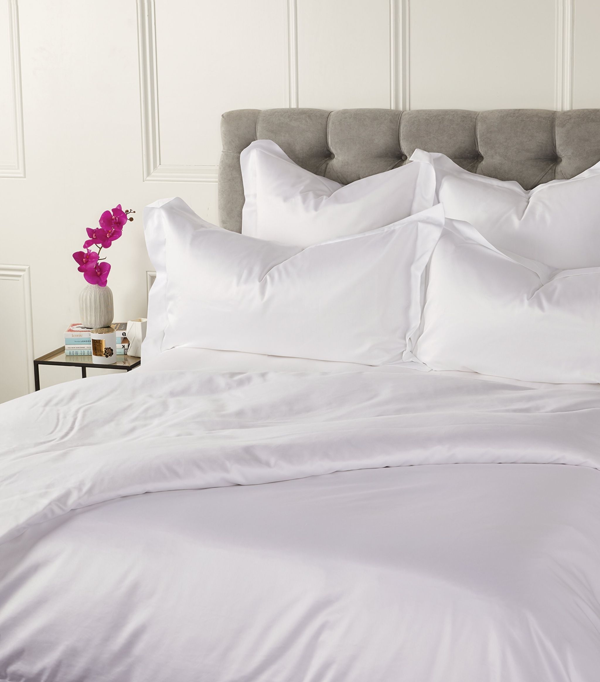 Capela King Duvet Cover (230cm x 220cm) GOODS Harrods   