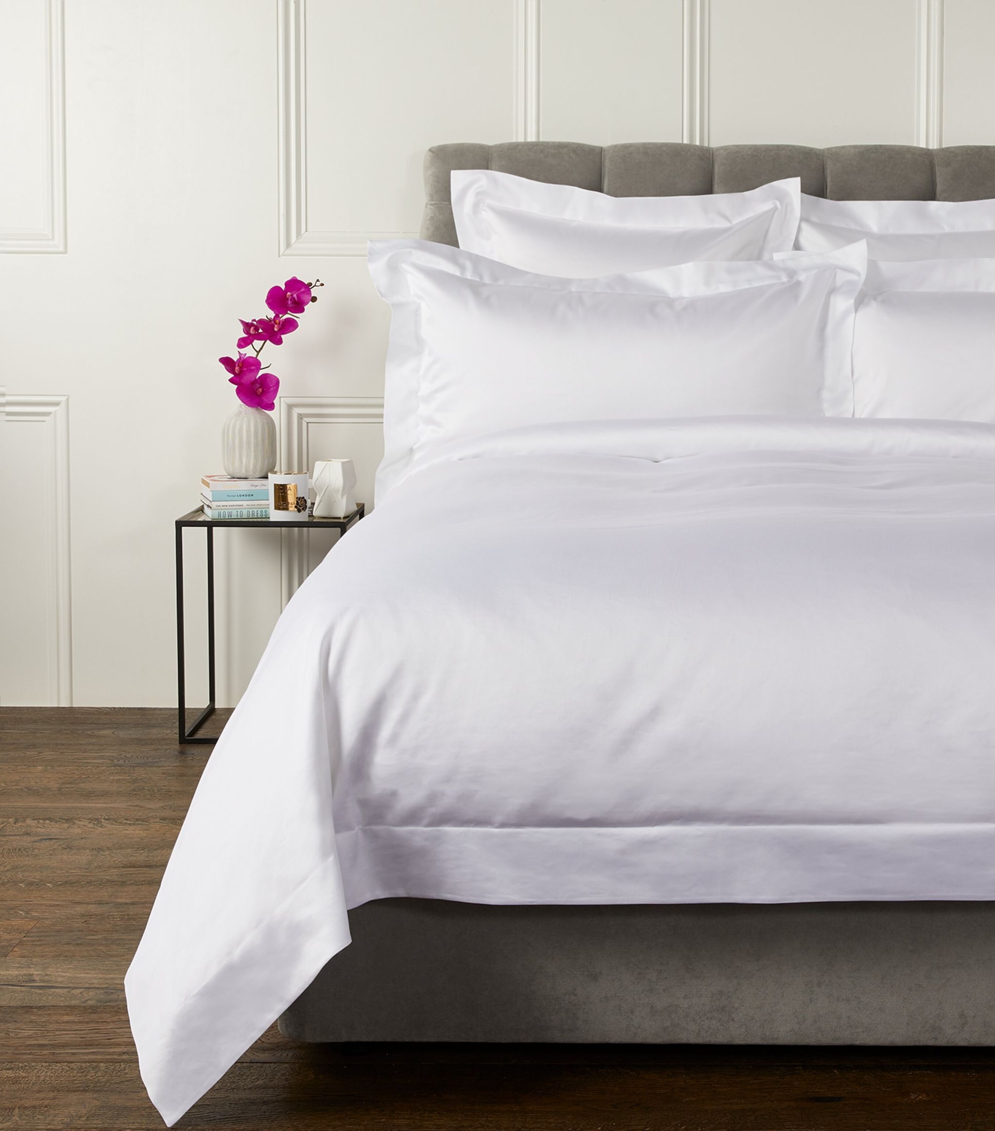 Capela Oxford Pillowcase (50cm x 75cm) GOODS Harrods   