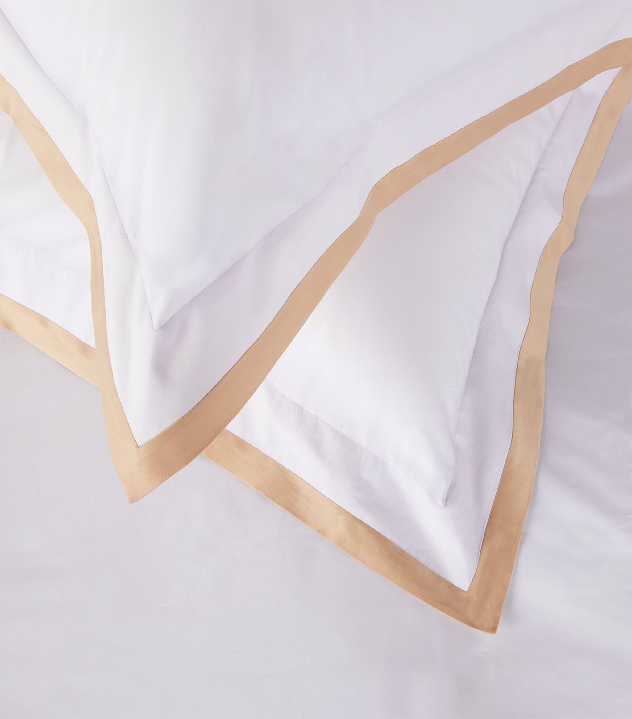 Hella Oxford Pillowcase (50cm x 75cm) GOODS Harrods   