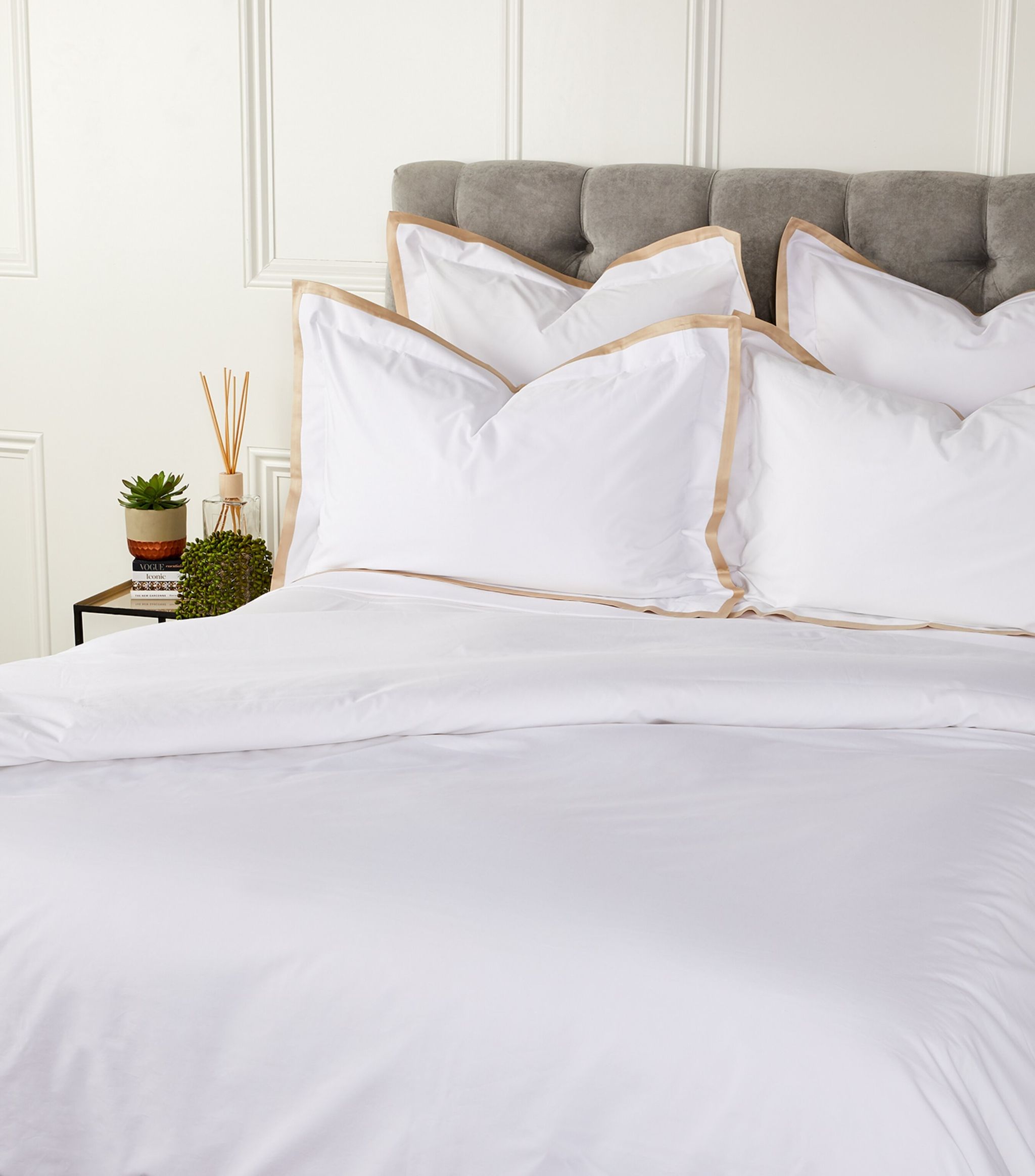 Hella Oxford Pillowcase (50cm x 75cm) GOODS Harrods   