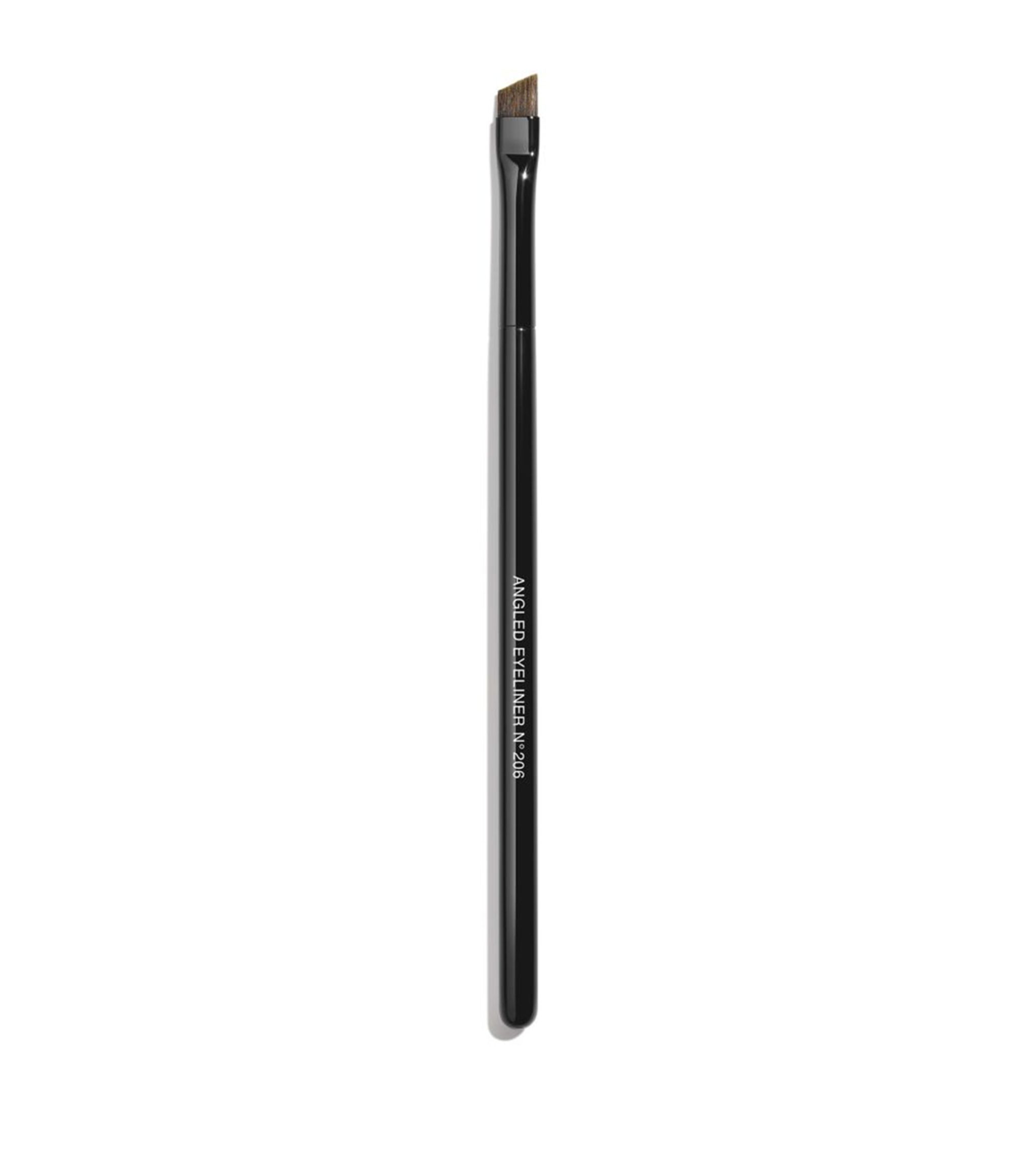 (PINCEAU) Angled Eyeliner Brush N°206 GOODS Harrods   