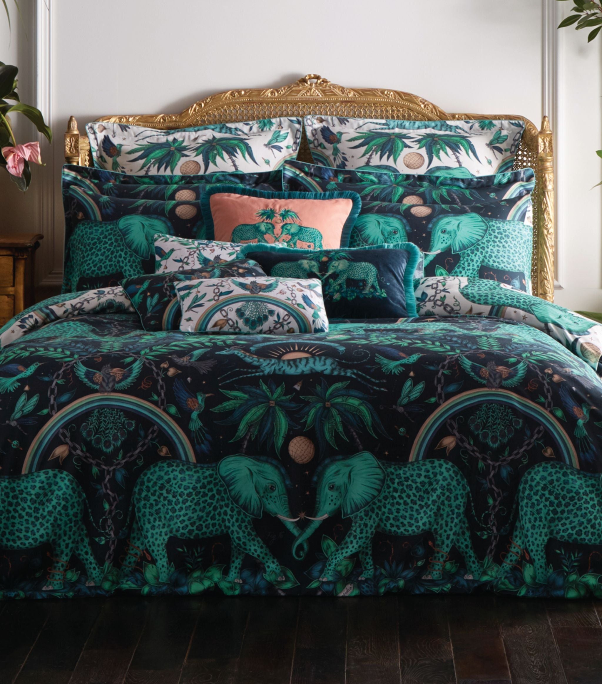 EJS ZAMBEZI GREEN HWPC PAIR 50X75 GOODS Harrods   