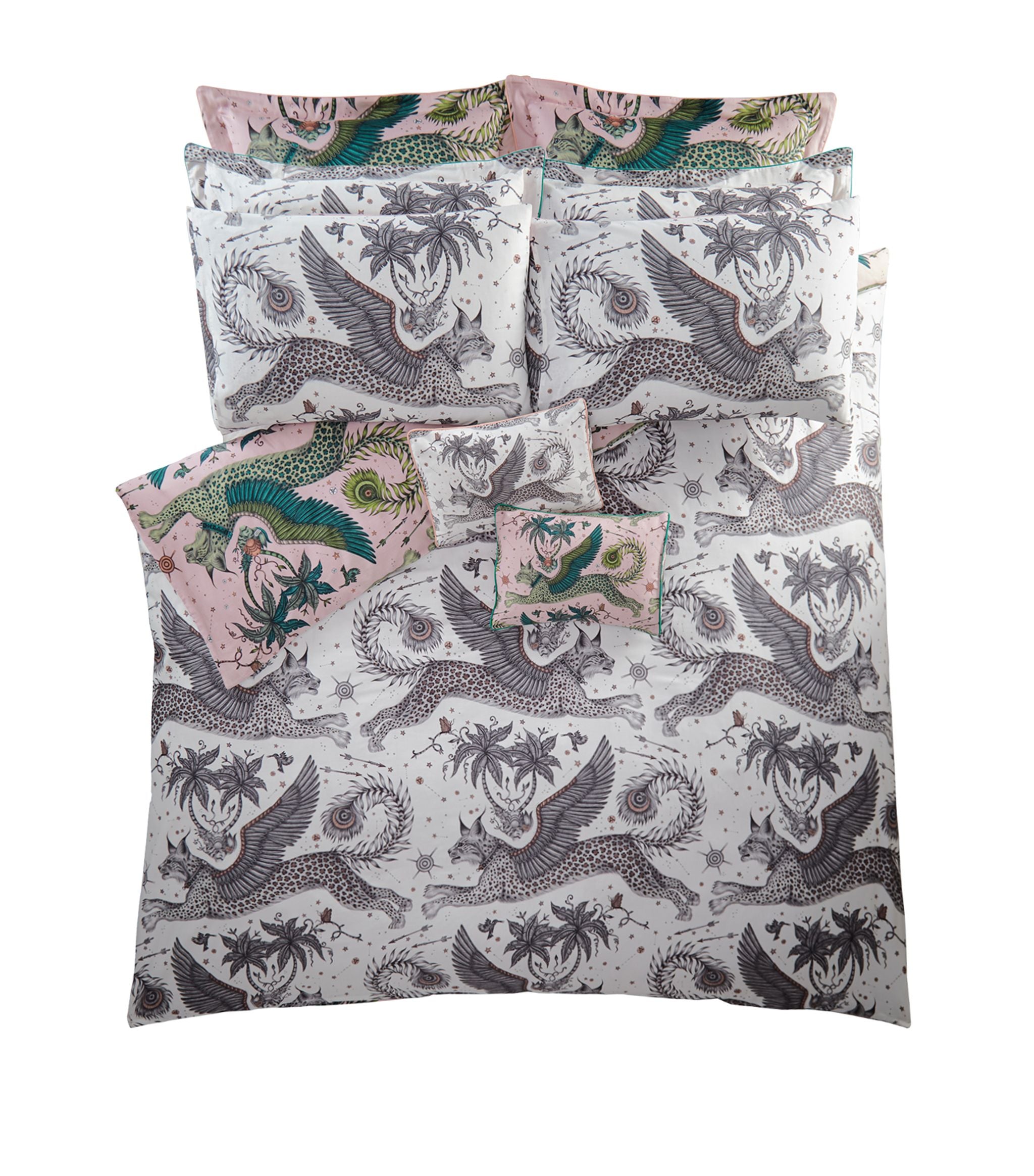 Lynx Square Pillowcase (65cm x 65cm) GOODS Harrods   