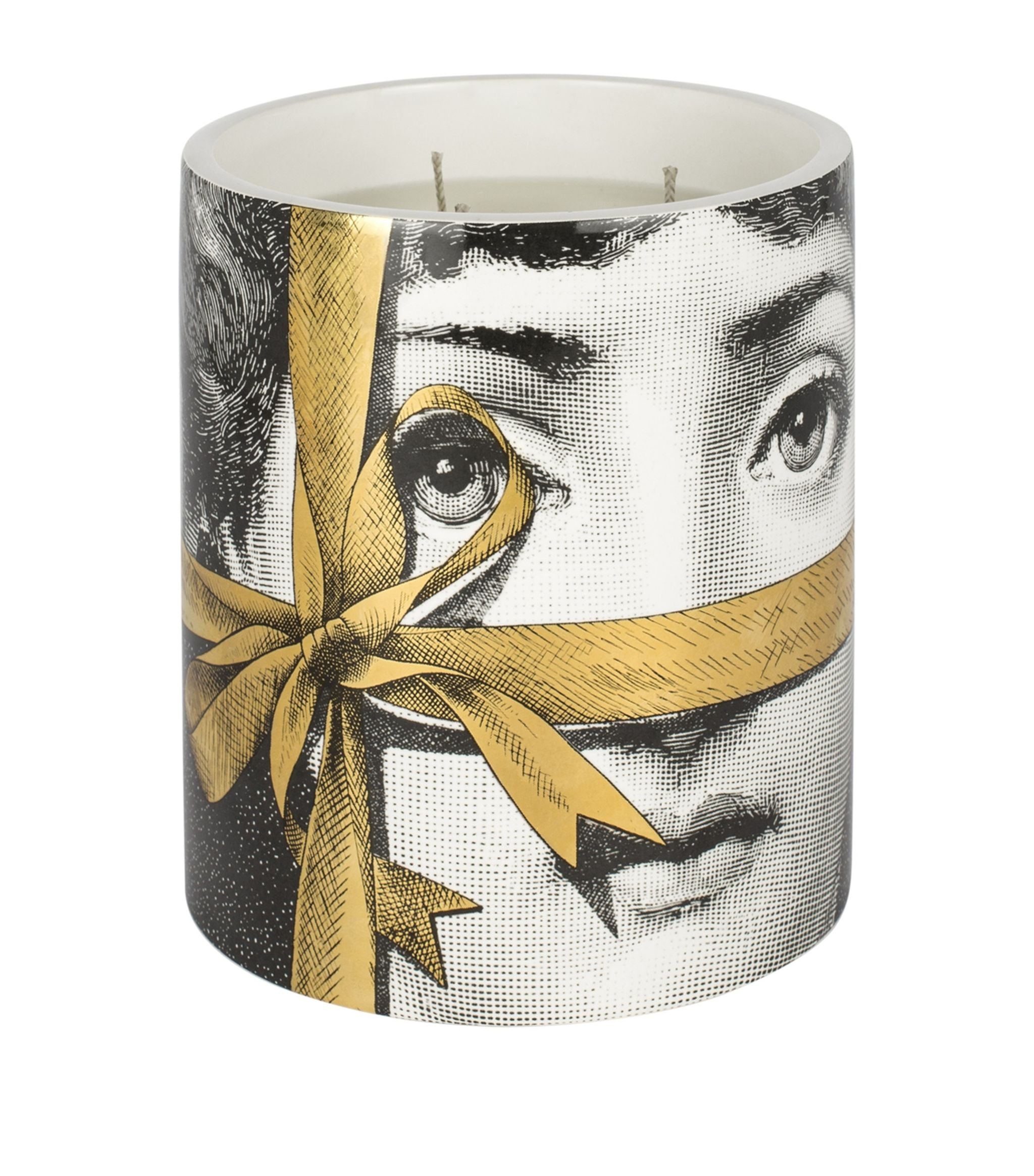 GRANDE SCENTED CANDLE REGALO GOLD GOODS Harrods   