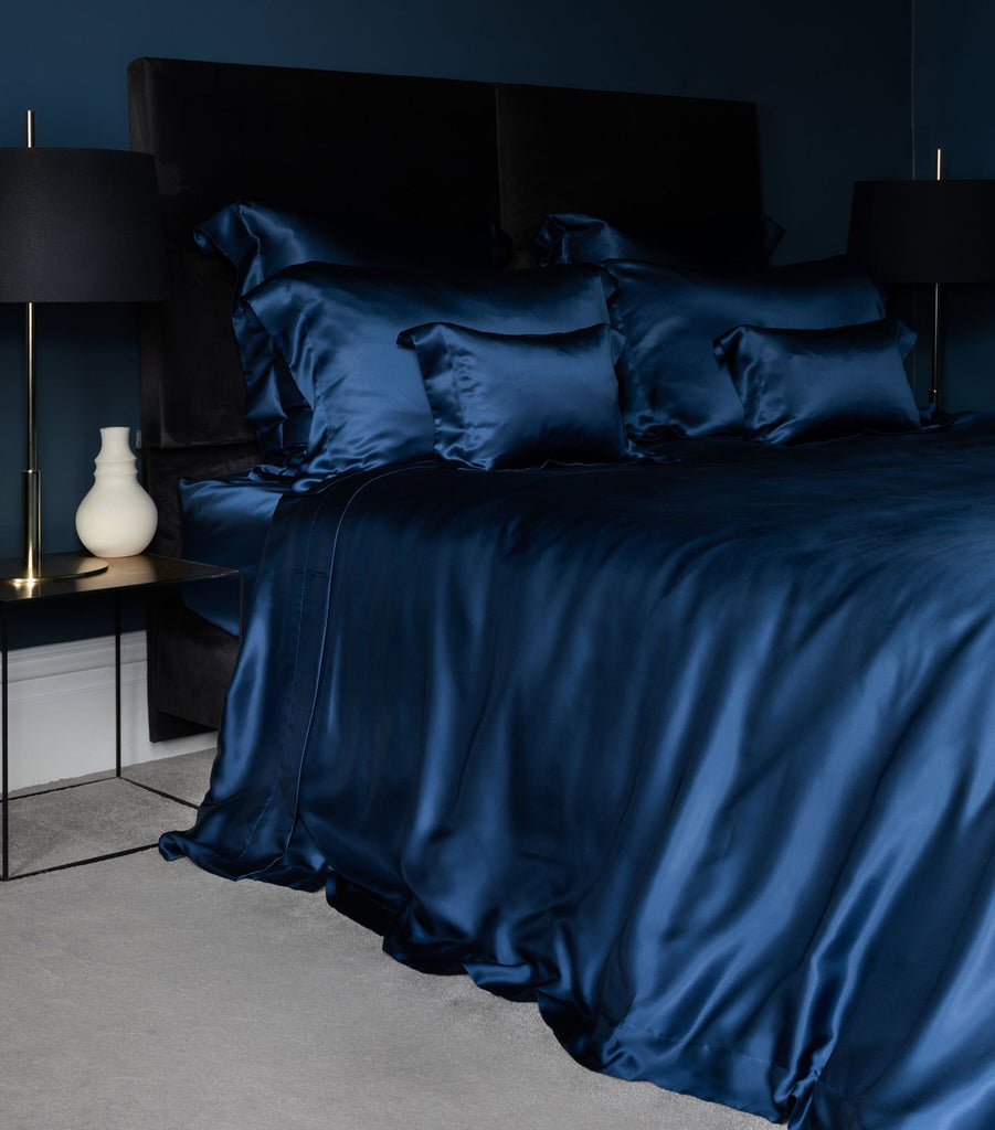 Silk King Duvet Cover (225cm x 220cm)