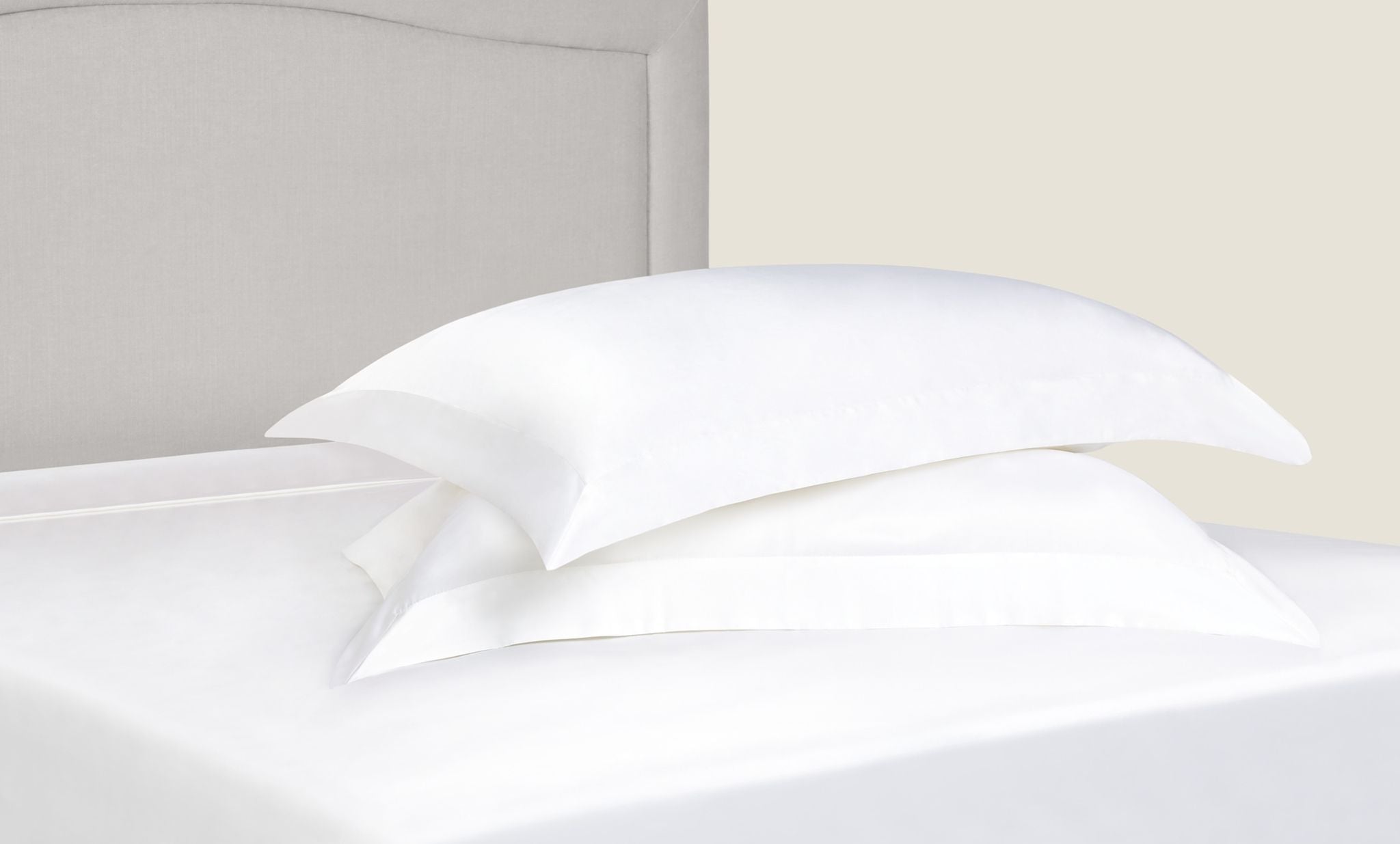 Silk Oxford Pillowcase (50cm x 75cm) Bedroom Harrods   