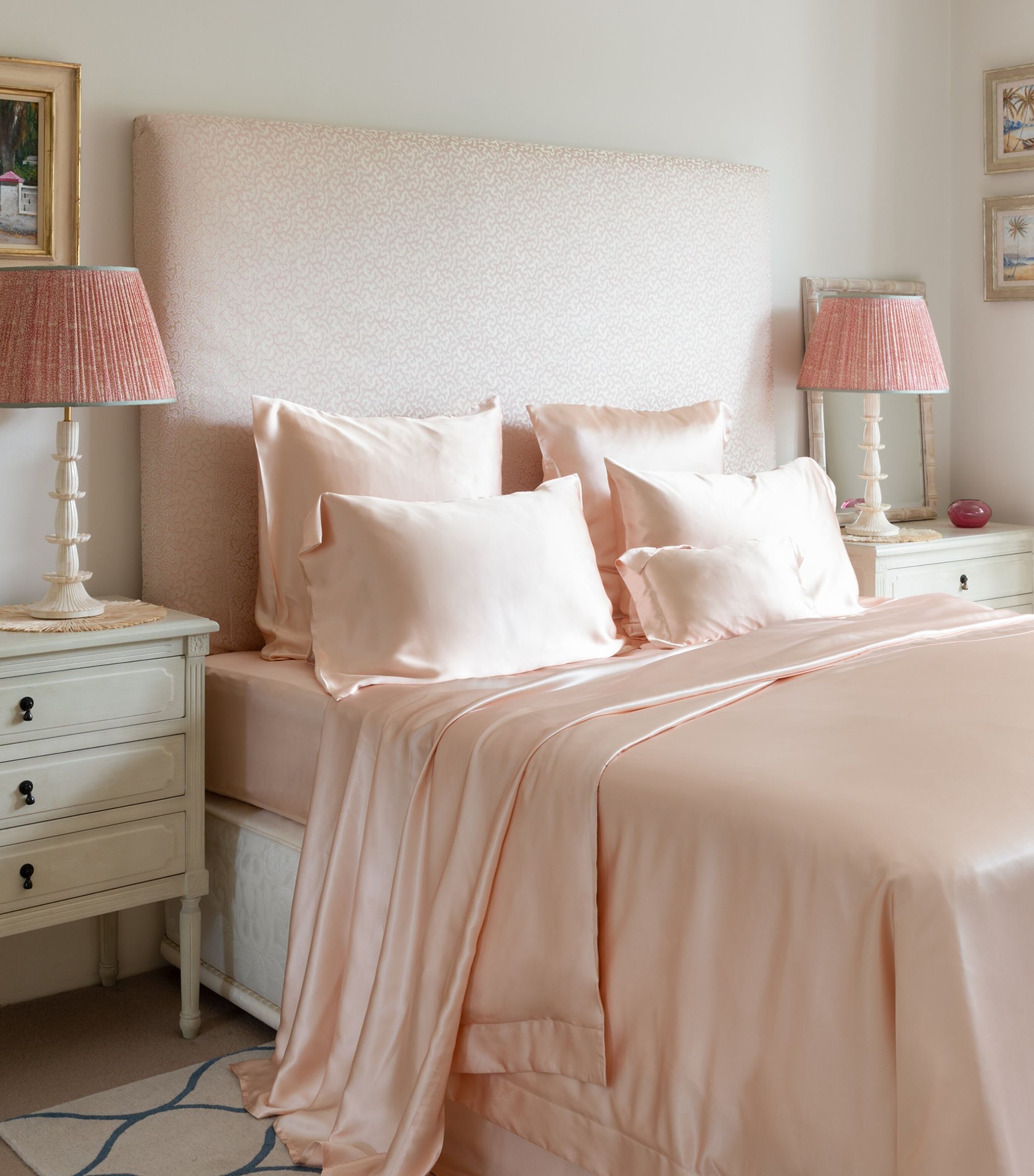 x Vanessa Konig Rose Oxford Pillowcase (50cm x 75cm) GOODS Harrods   