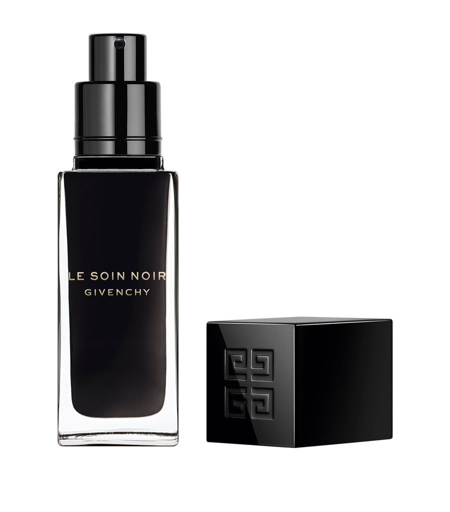 Le Soin Noir Serum (30ml)