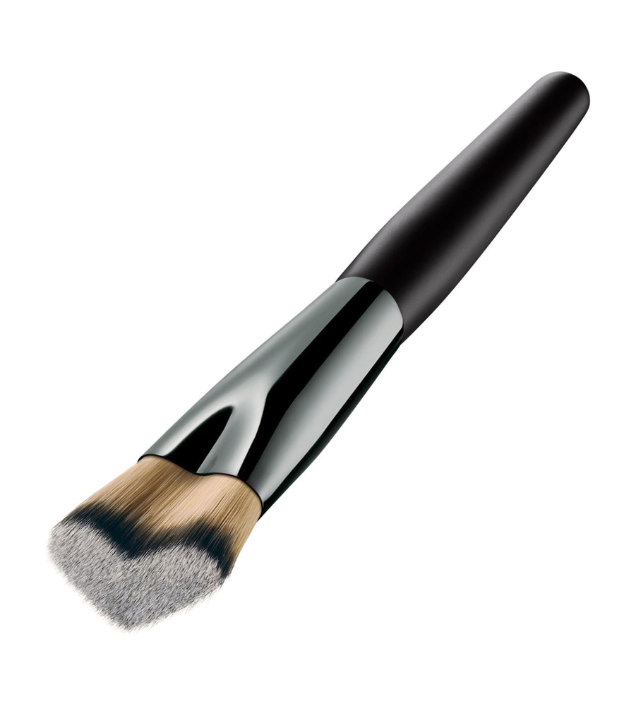 Teint Couture Everwear Brush