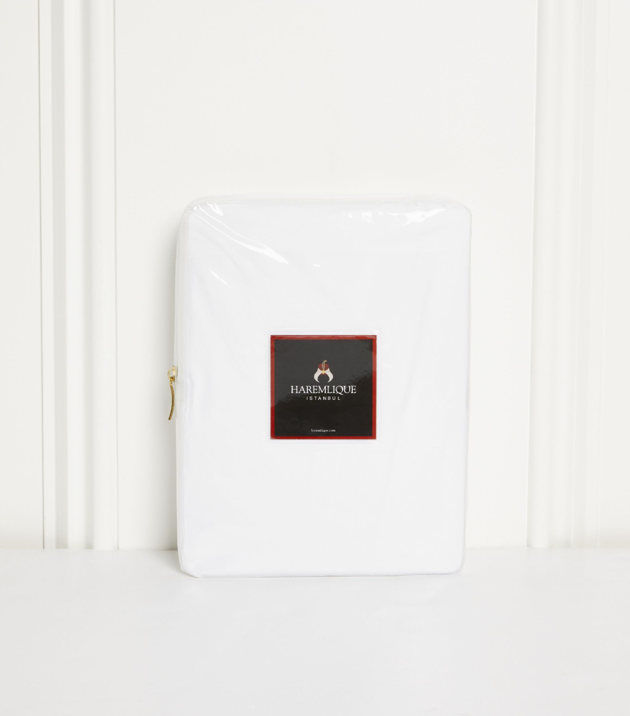 Cotton Percale Super King Fitted Sheet (180cm x 200cm) GOODS Harrods   