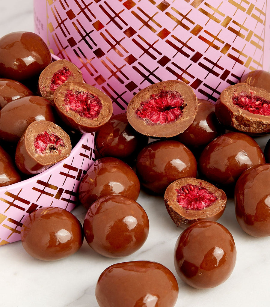 Milk Chocolate Raspberries (270g)