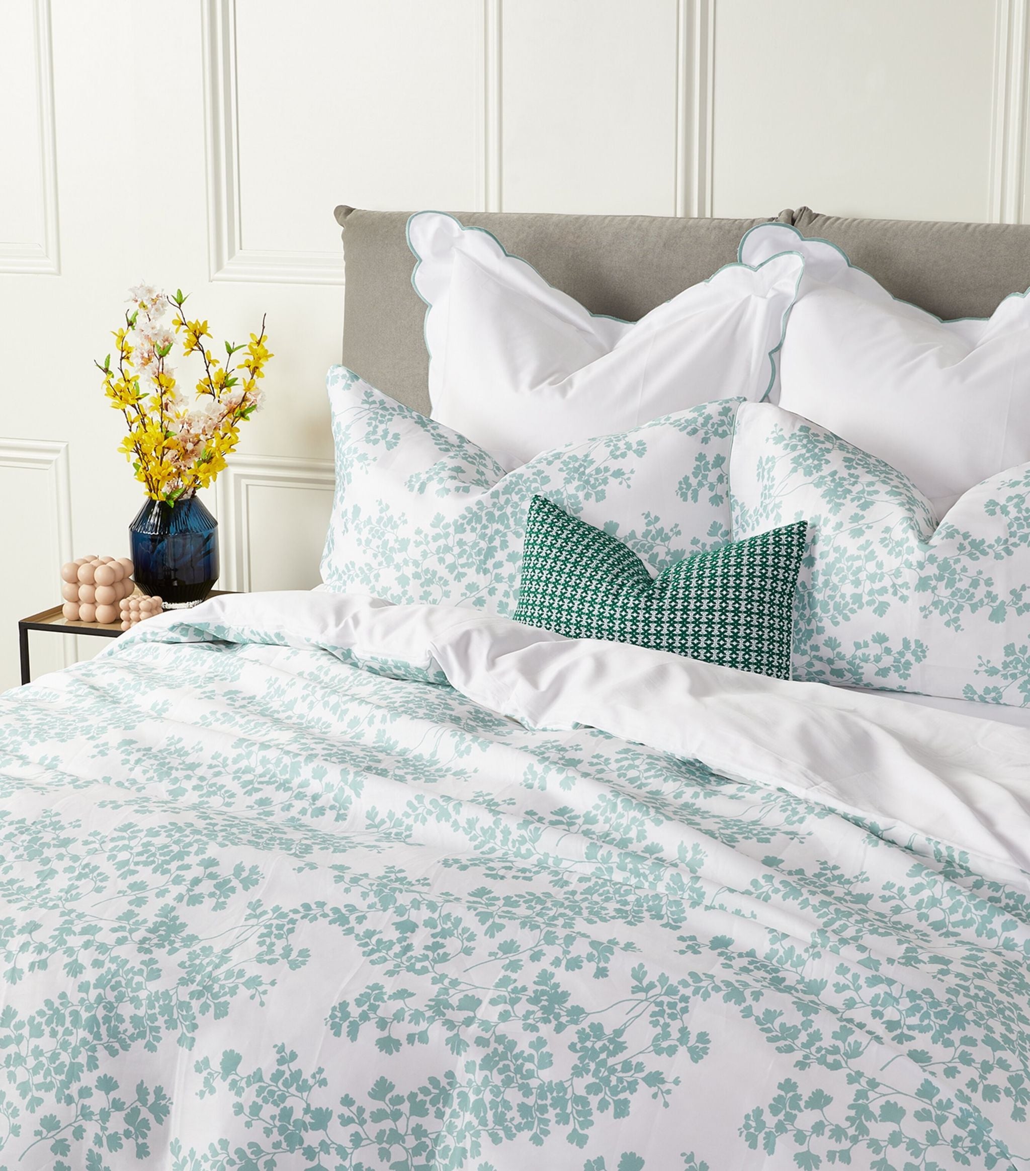 Bloom Double Duvet Cover Set (200cm x 200cm) GOODS Harrods   