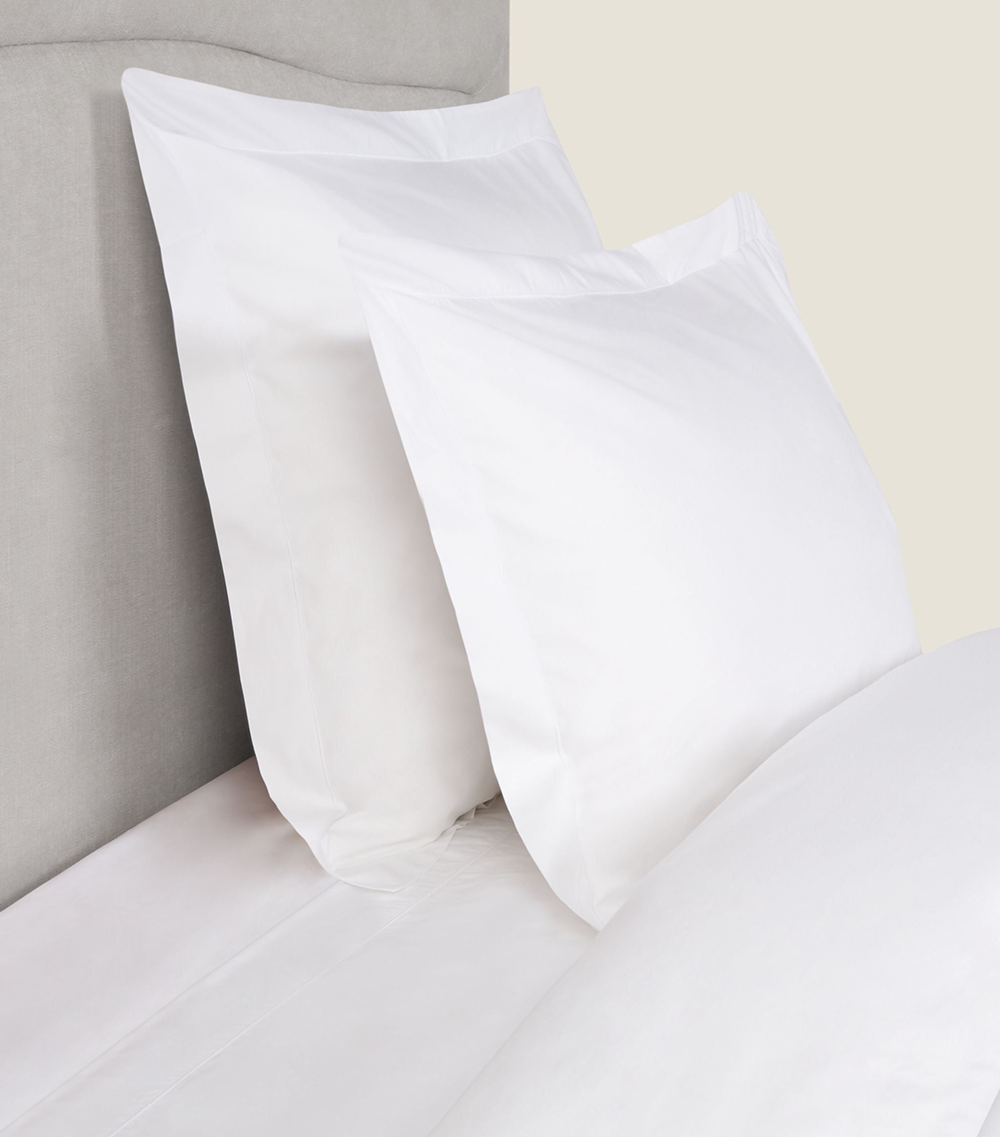 Chester King Fitted Sheet (150cm x 200cm) GOODS Harrods   