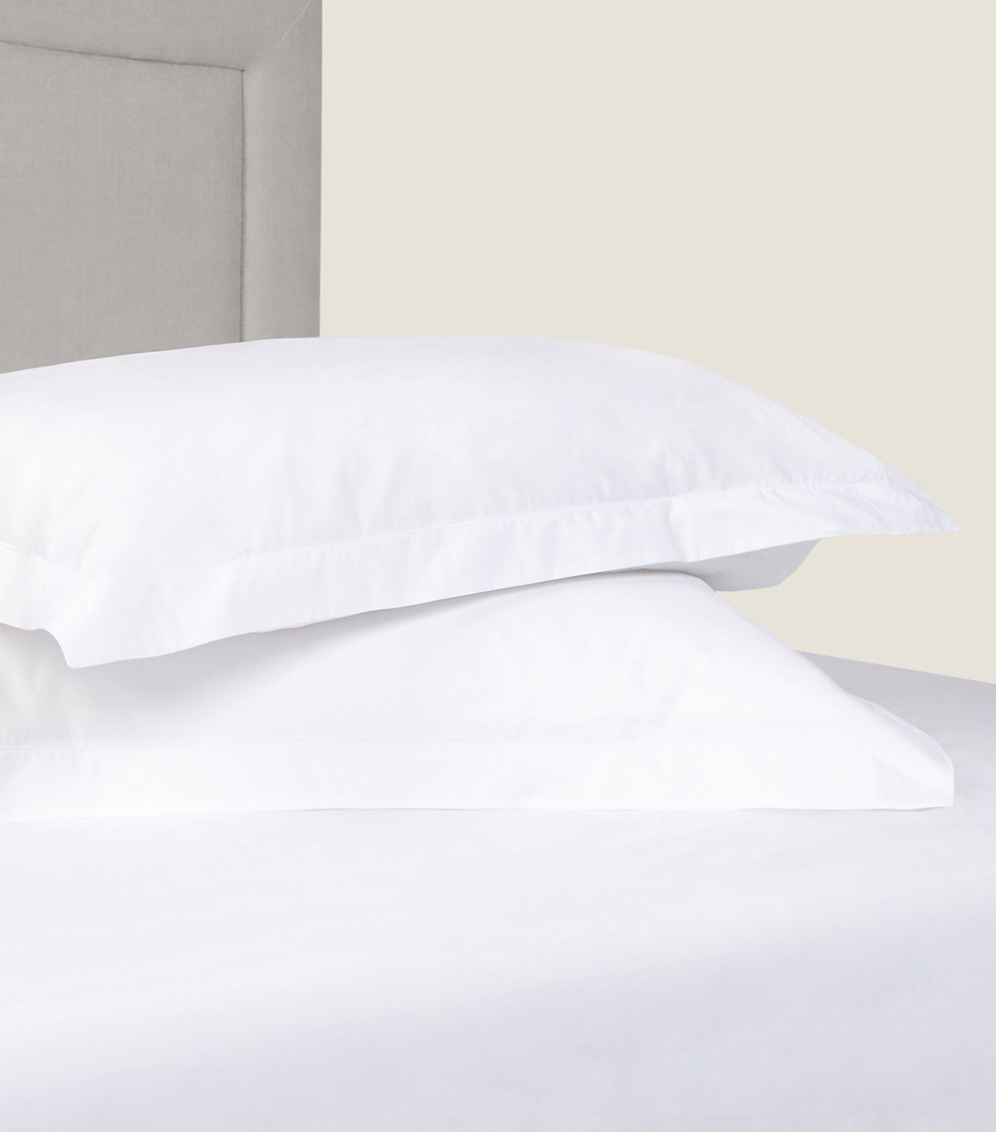 Chester King Fitted Sheet (150cm x 200cm) GOODS Harrods   