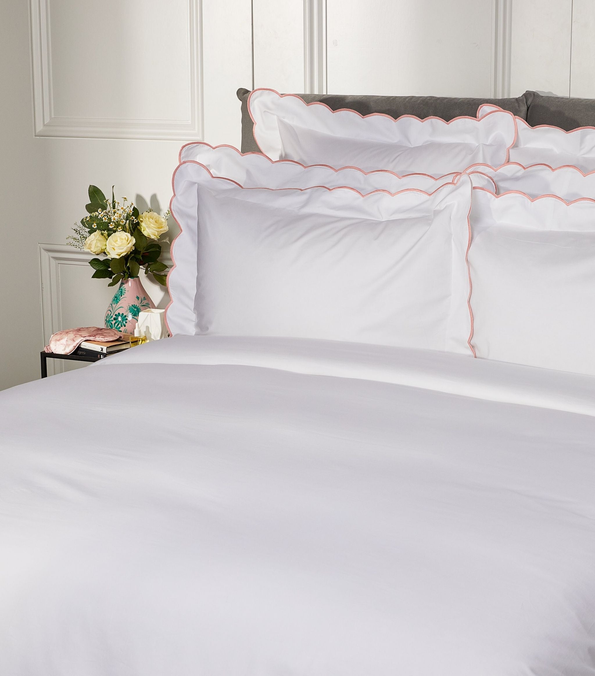 Parisian King Flat Sheet (275cm x 275cm) GOODS Harrods   