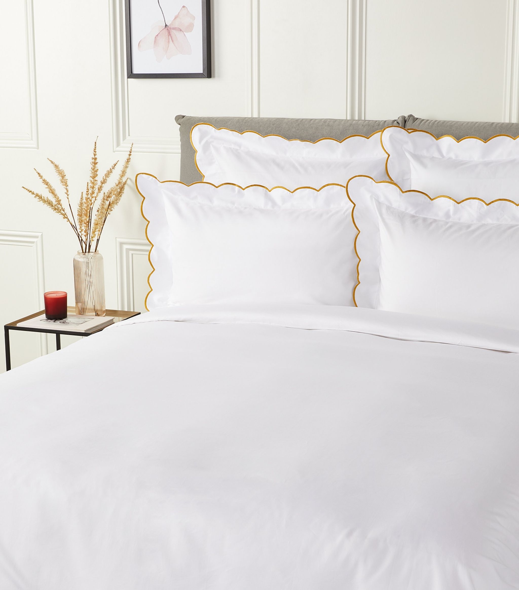 Parisian Super King Flat Sheet (300cm x 265cm) GOODS Harrods   