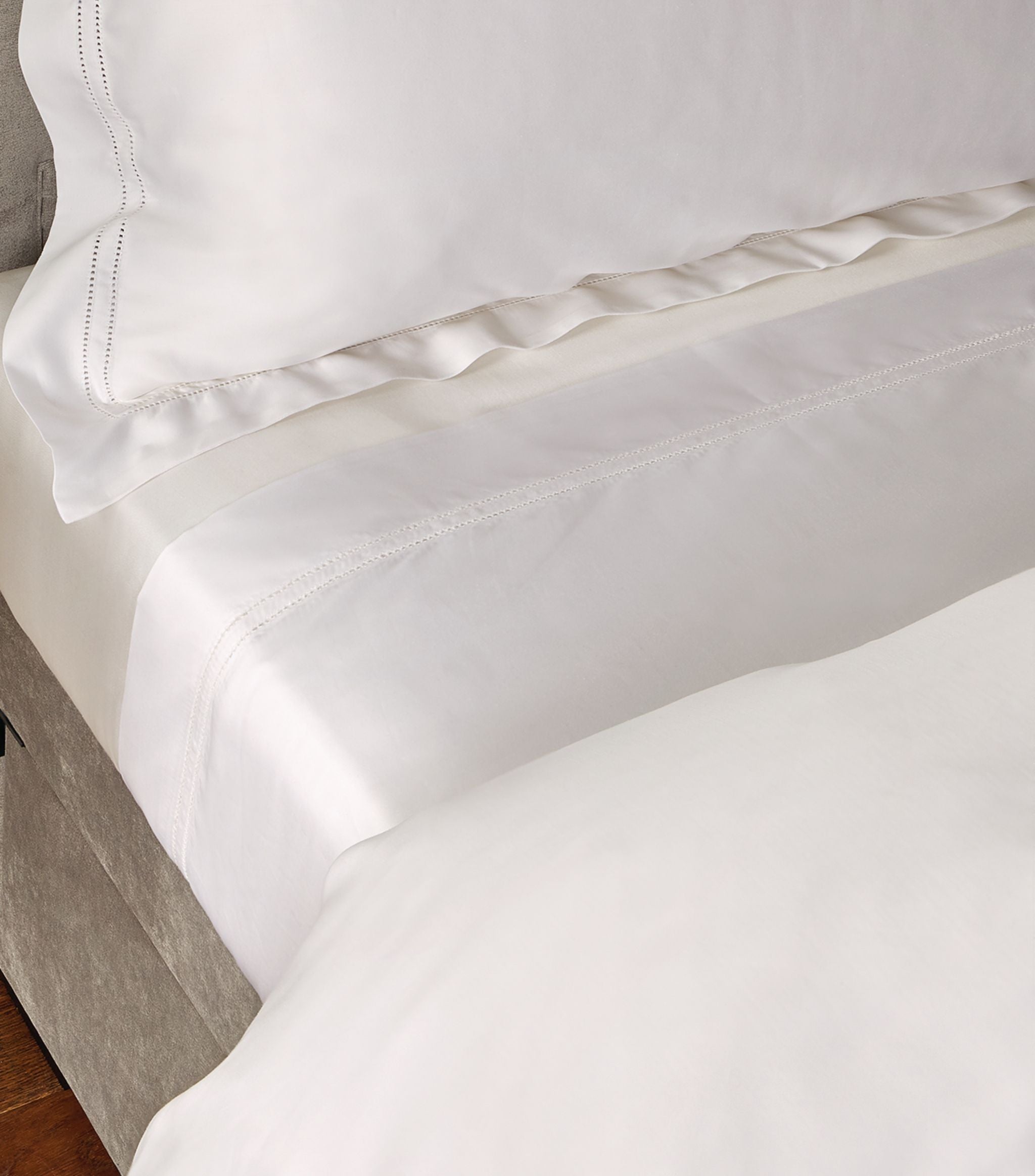 Silk Cotton Single Duvet Cover Set (135cm x 200cm) GOODS Harrods   